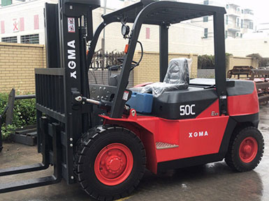 恭喜今日銷售部又出一單！廈工5.0T叉車壹臺(tái)